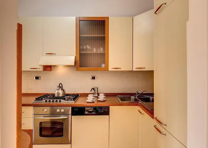 M&l - Caracalla Holiday Apartment *